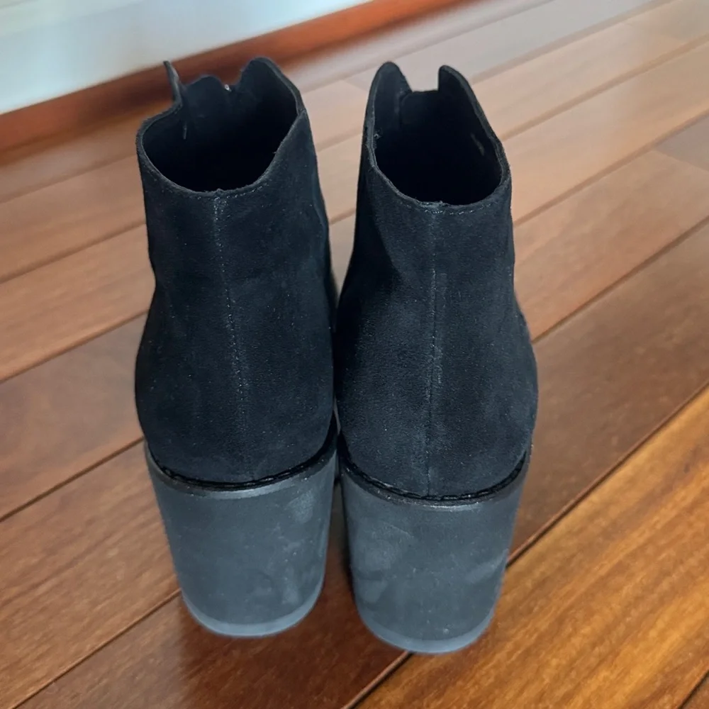 Eileen Fisher Black Suede Ankle Boots